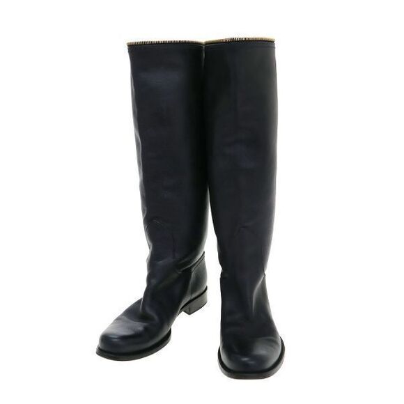 Louis Vuitton Boots - Picture 4 of 9